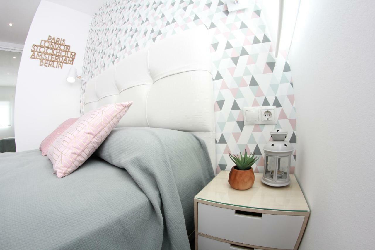 Pangsapuri studio 25 m² dengan 1 bilik mandi peribadi di Pusat Bandar Torremolinos Luaran gambar
